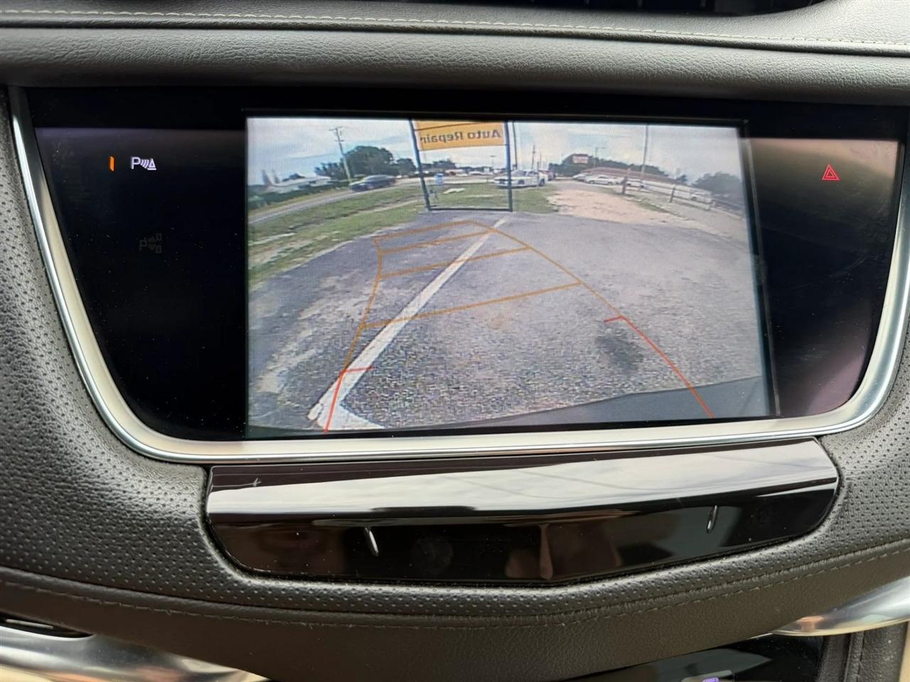 Cadillac XT5 Base 2018