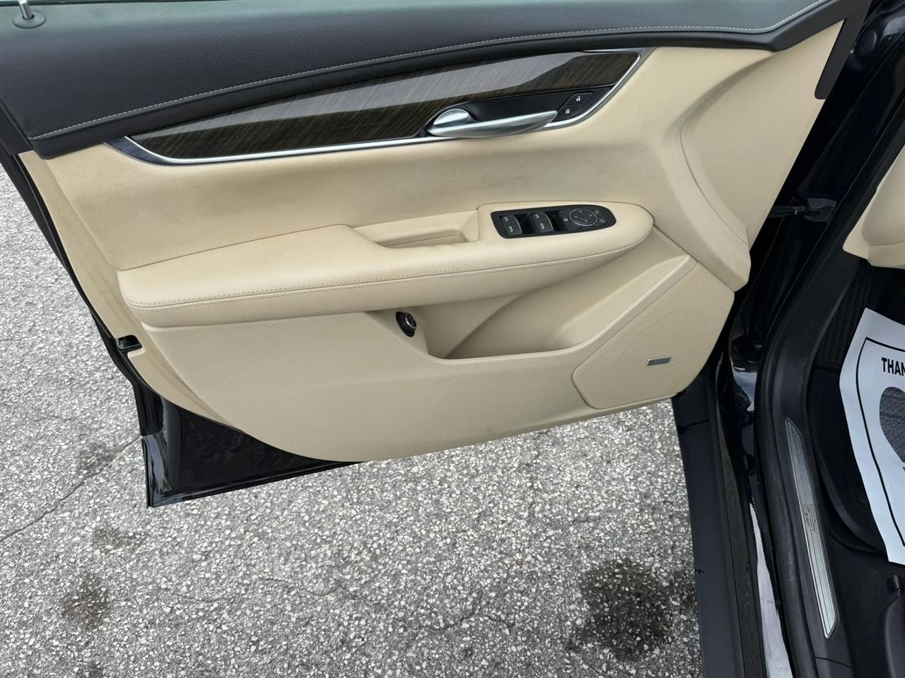 Cadillac XT5 Base 2018