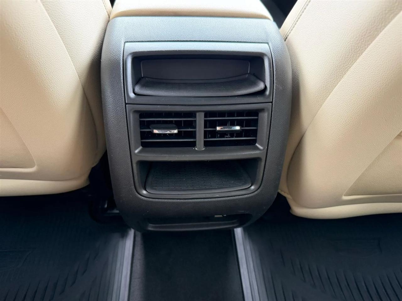 Cadillac XT5 Base 2018