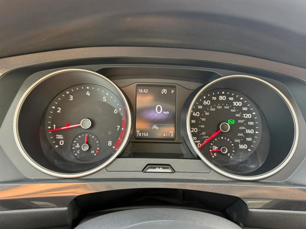 Volkswagen Tiguan S 2021