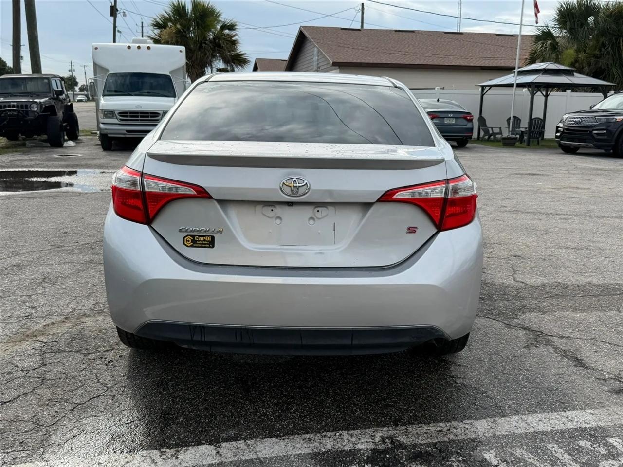 Toyota Corolla S Plus 6MT 2015