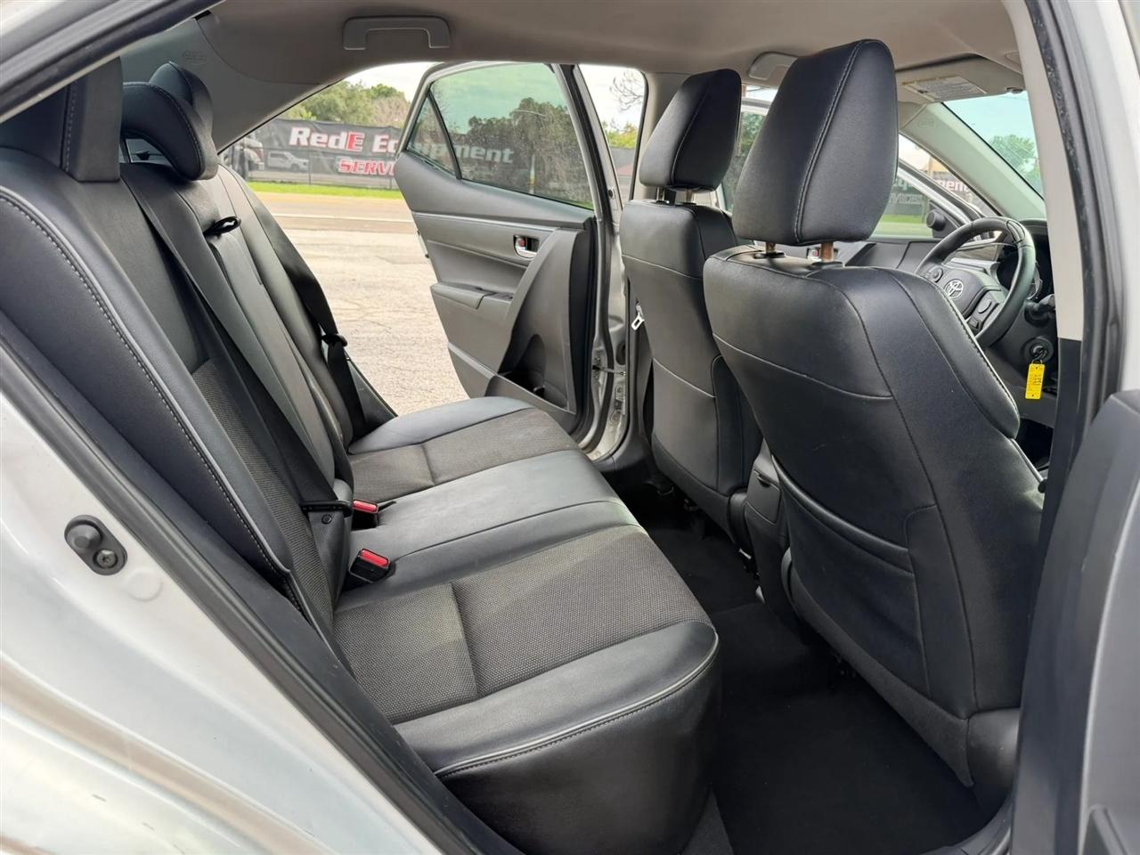 Toyota Corolla S Plus 6MT 2015