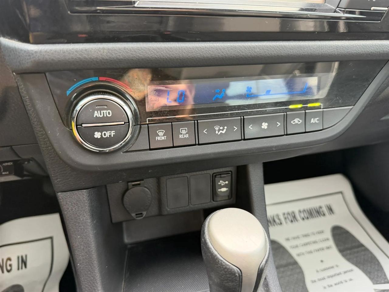 Toyota Corolla S Plus 6MT 2015