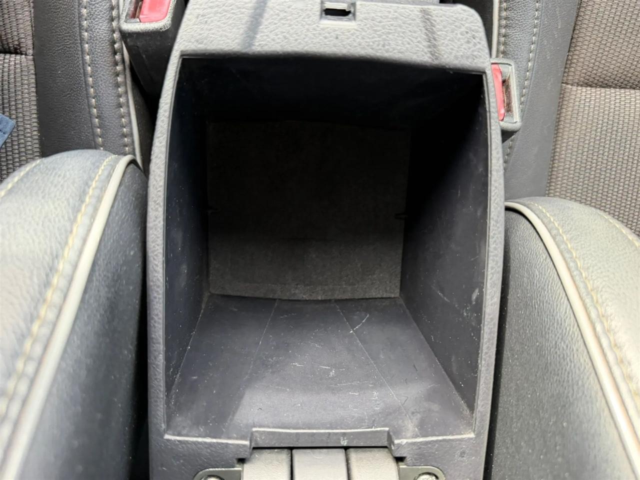 Toyota Corolla S Plus 6MT 2015