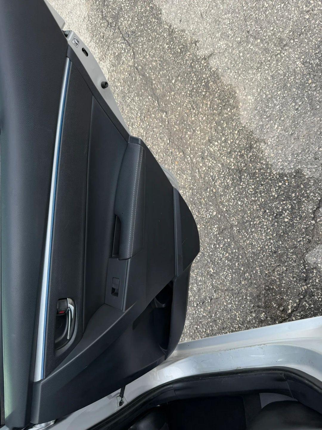 Toyota Corolla S Plus 6MT 2015