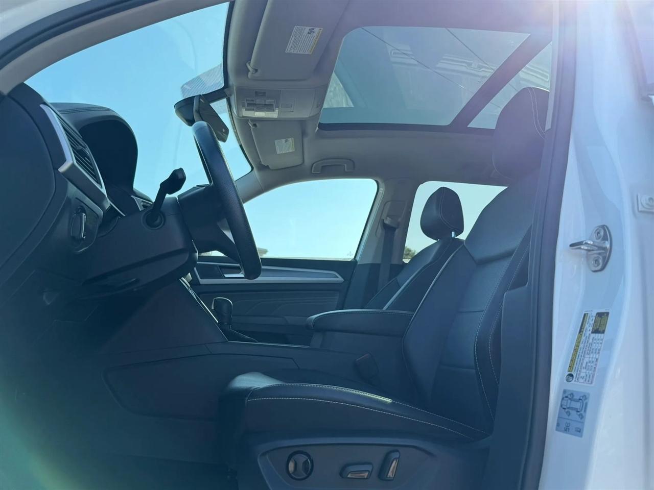 Volkswagen Atlas V6 SE w/Technology R-Line 2021