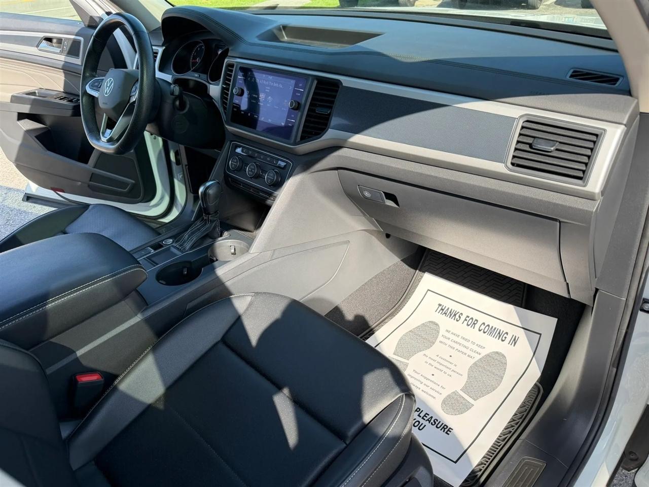 Volkswagen Atlas V6 SE w/Technology R-Line 2021