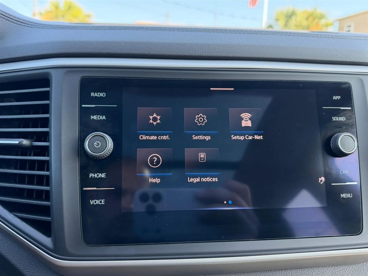 Volkswagen Atlas V6 SE w/Technology R-Line 2021