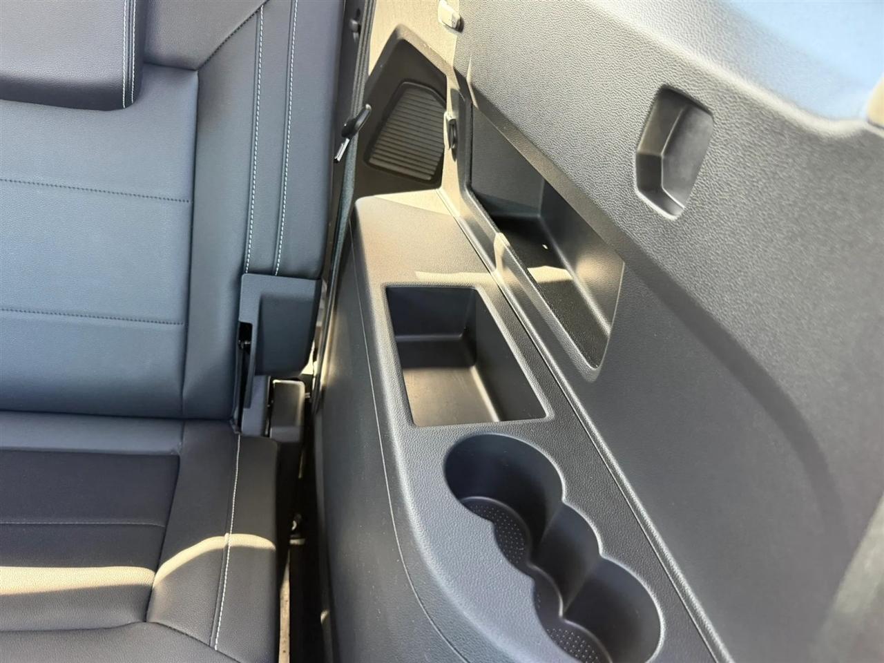 Volkswagen Atlas V6 SE w/Technology R-Line 2021
