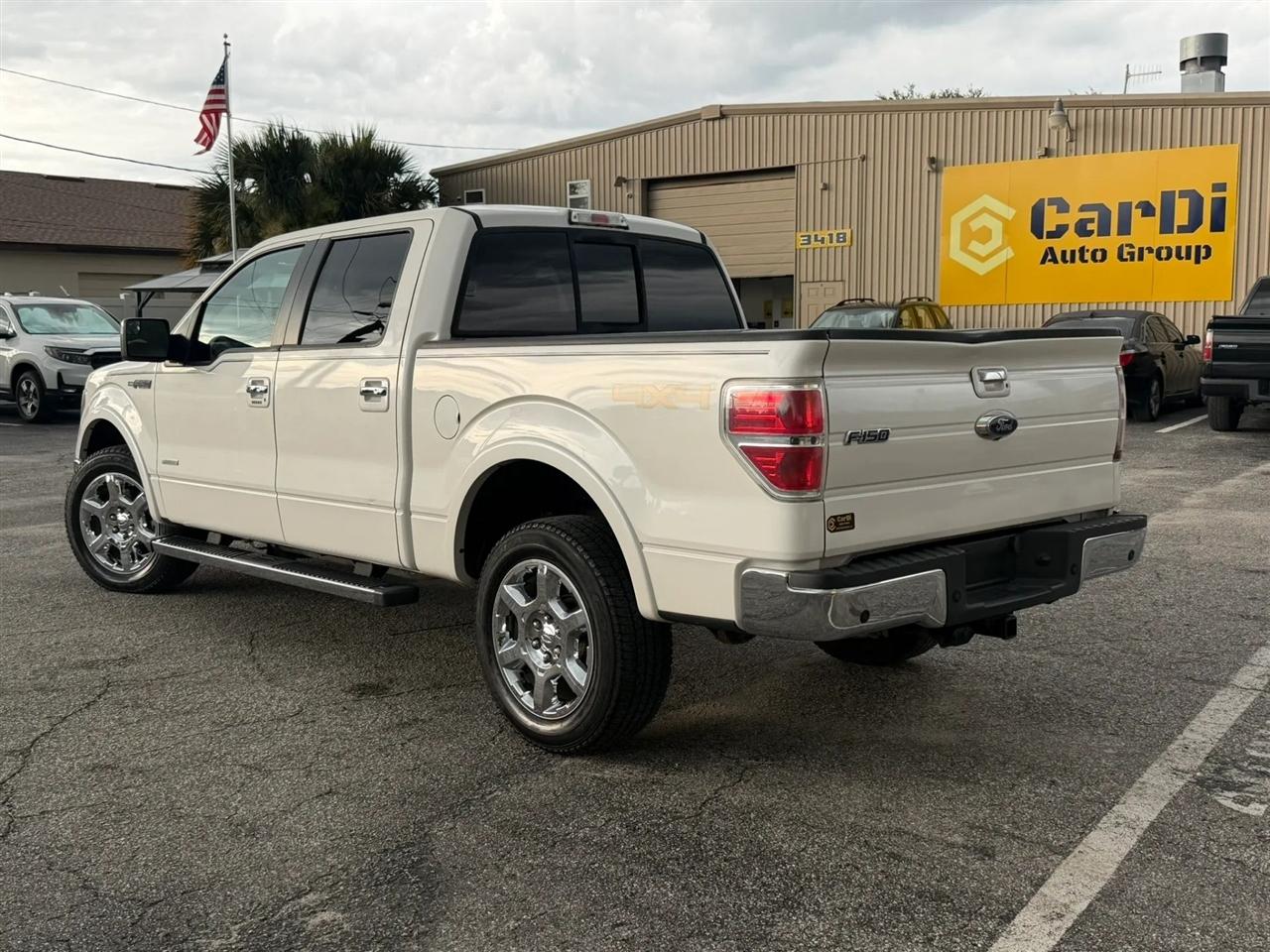 Ford F-150 Lariat SuperCrew 5.5-ft. Bed 4WD 2014