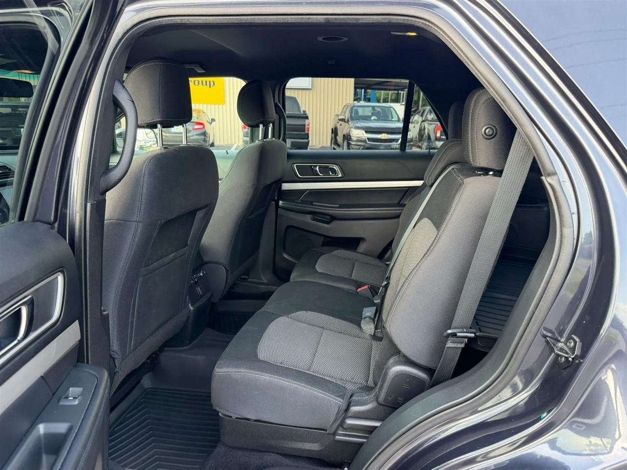 Ford Explorer XLT 4WD 2017