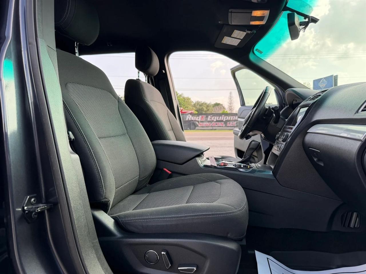 Ford Explorer XLT 4WD 2017