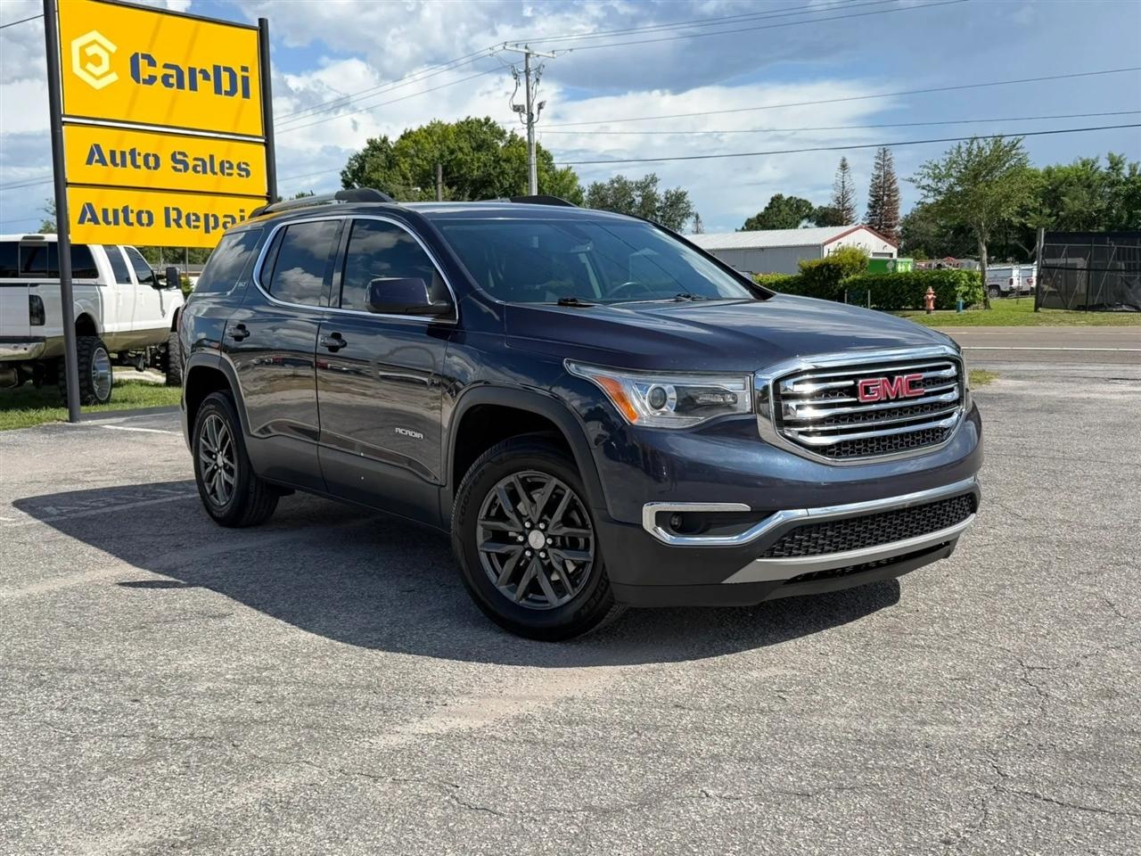 GMC Acadia SLT-1 FWD 2019