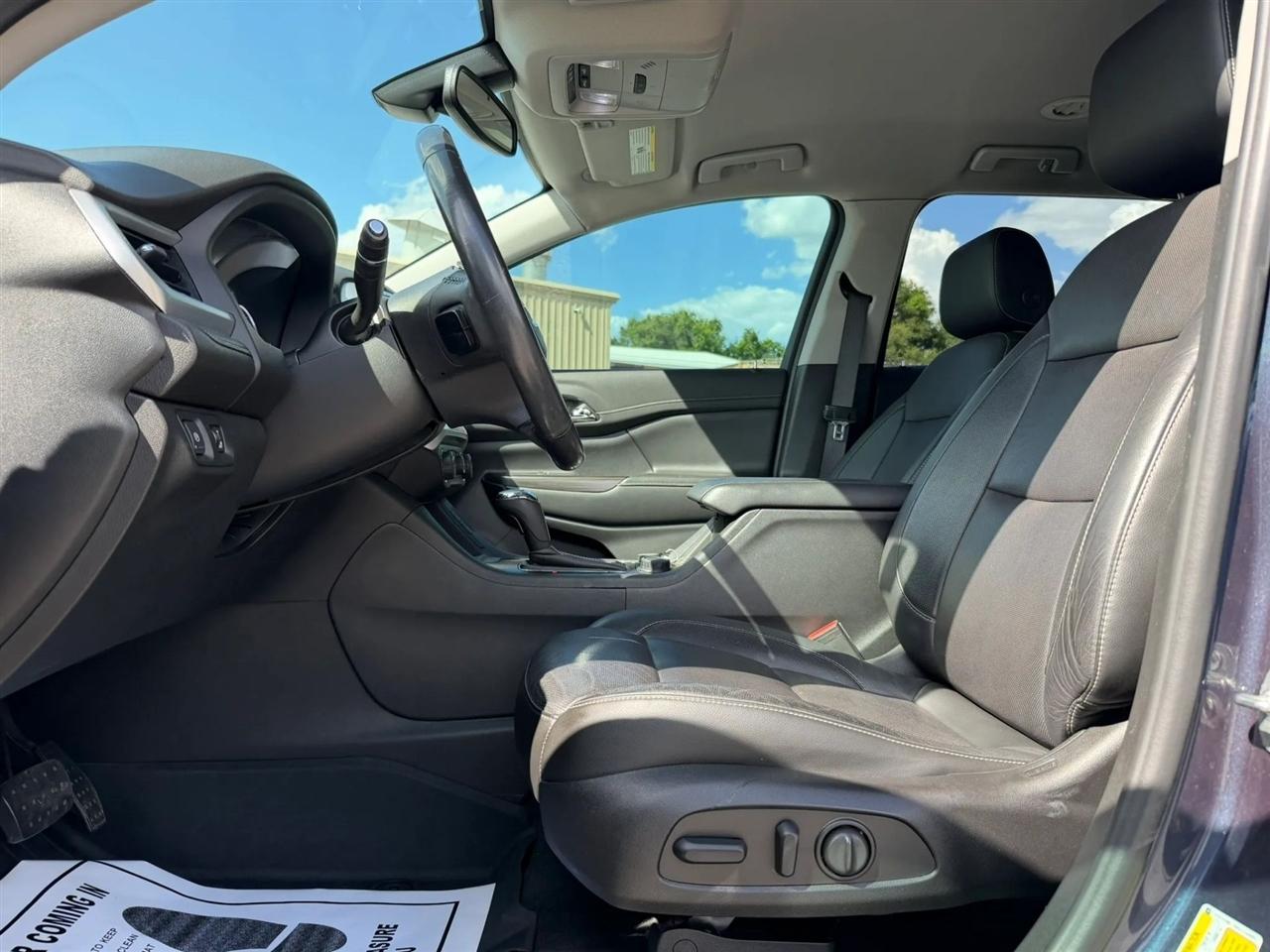 GMC Acadia SLT-1 FWD 2019