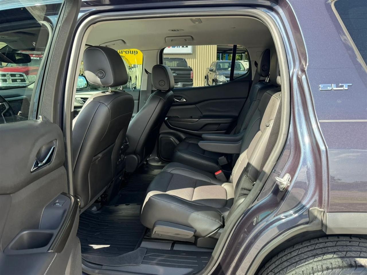 GMC Acadia SLT-1 FWD 2019
