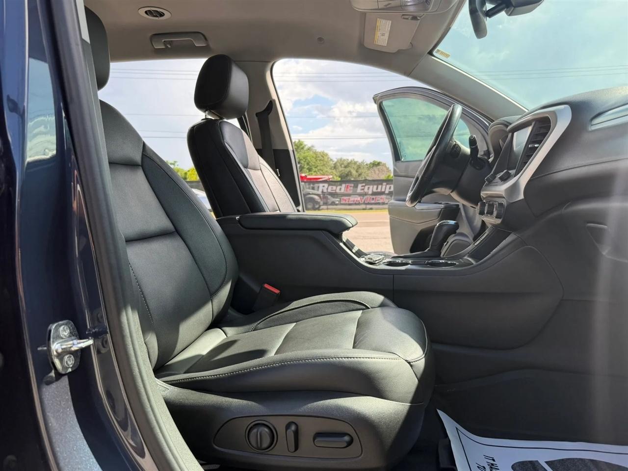 GMC Acadia SLT-1 FWD 2019