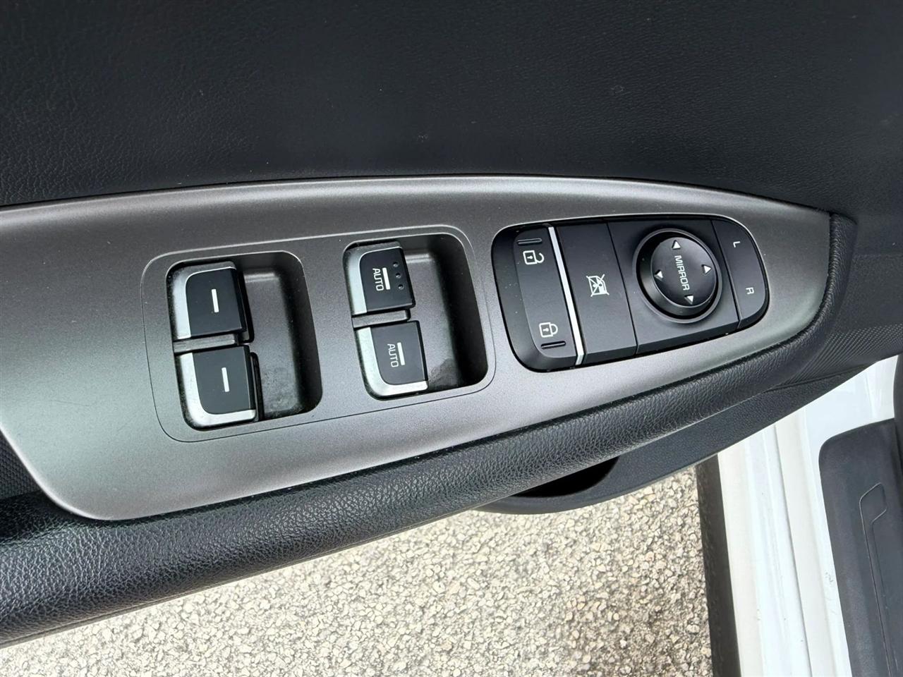 Kia Optima  2019