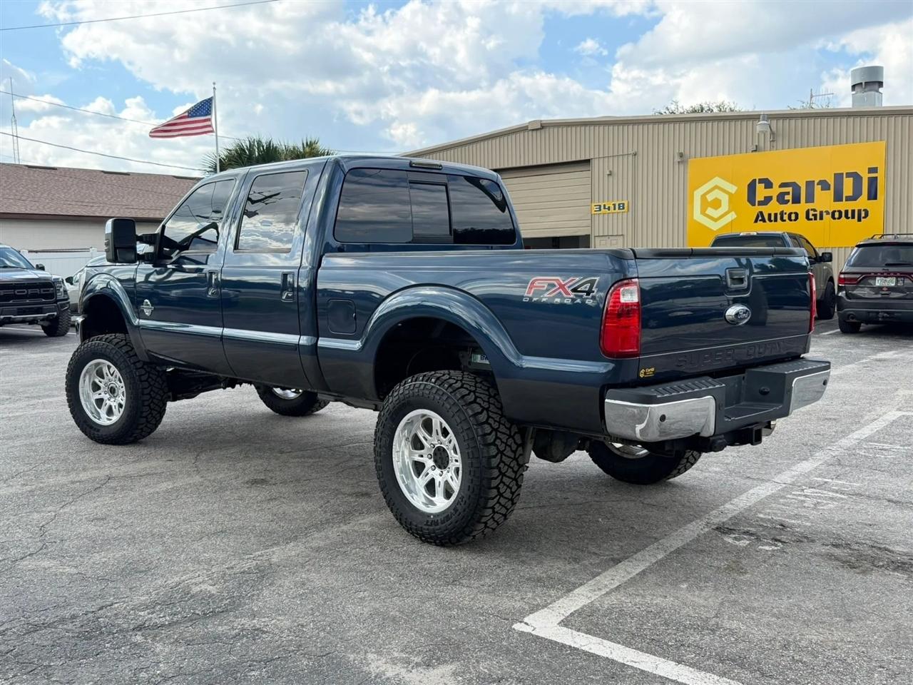 Ford F-250 SD Lariat Crew Cab 4WD 2016