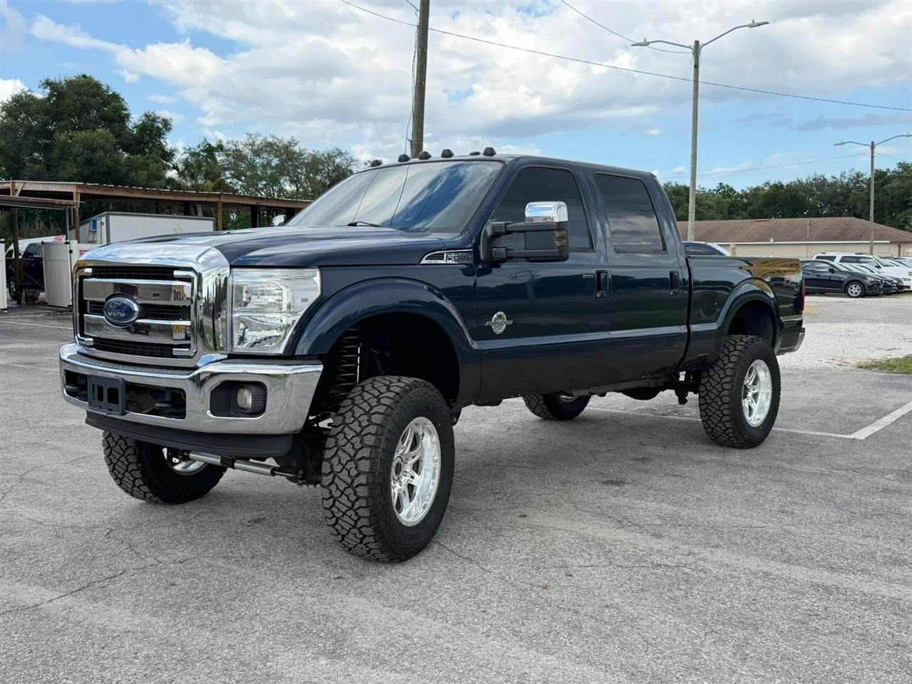 Ford F-250 SD Lariat Crew Cab 4WD 2016