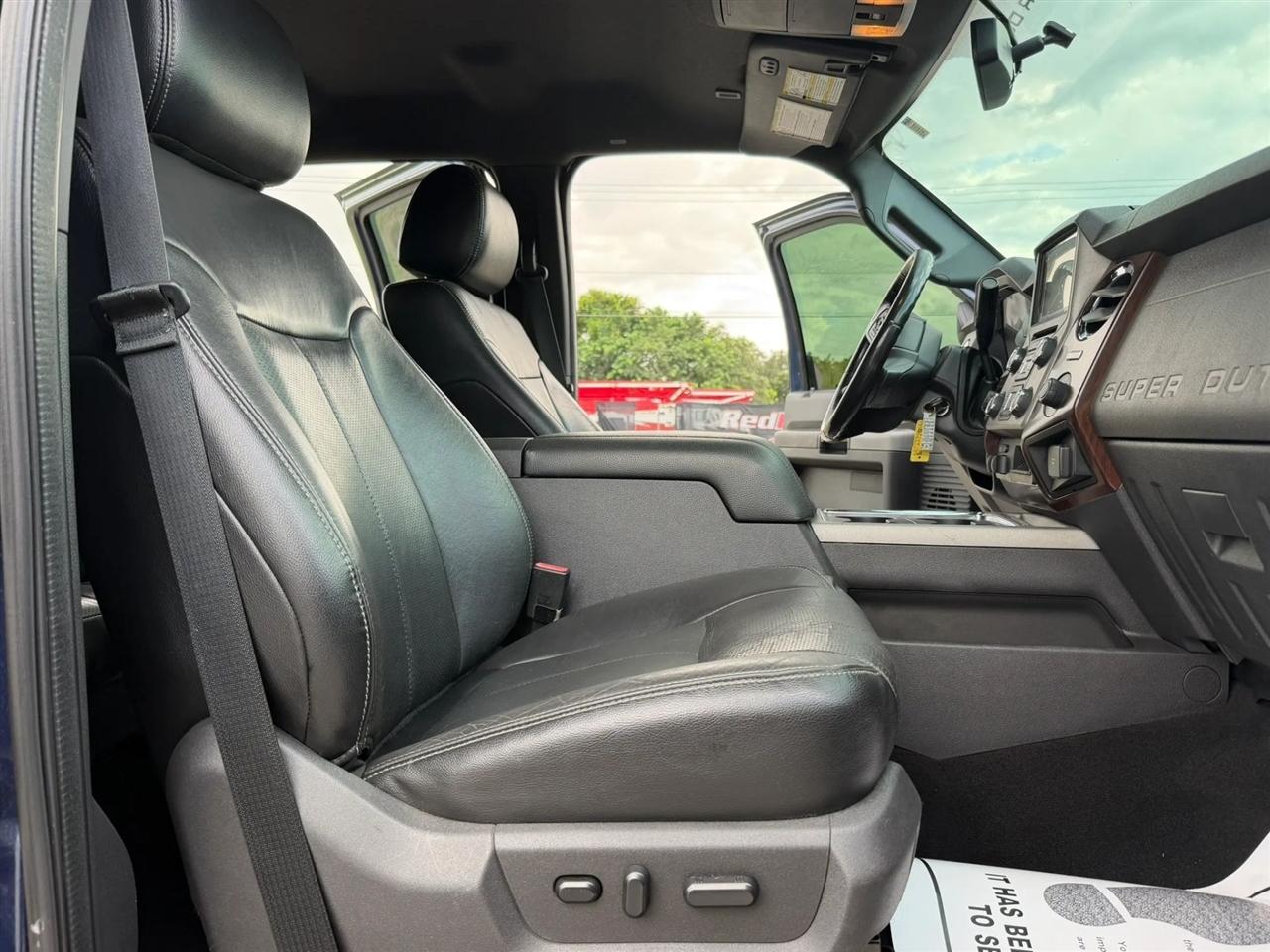 Ford F-250 SD Lariat Crew Cab 4WD 2016