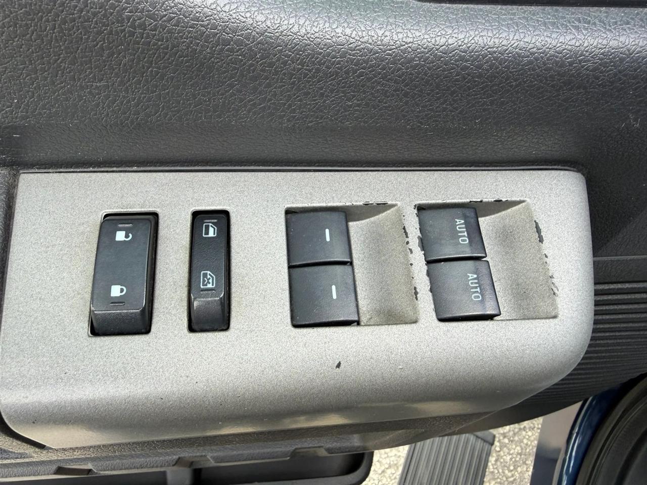 Ford F-250 SD Lariat Crew Cab 4WD 2016