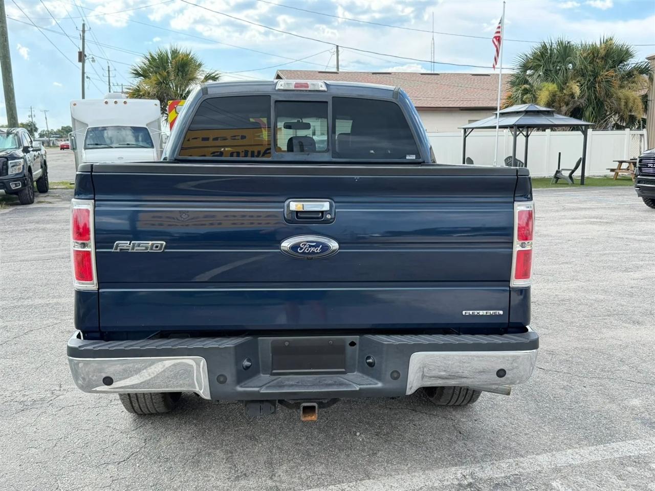 Ford F-150 Lariat SuperCrew 5.5-ft. Bed 2WD 2013