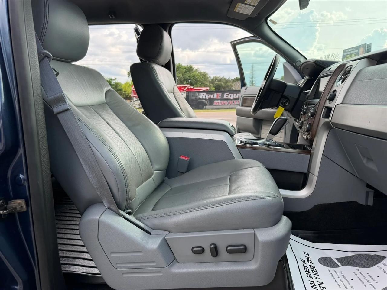 Ford F-150 Lariat SuperCrew 5.5-ft. Bed 2WD 2013