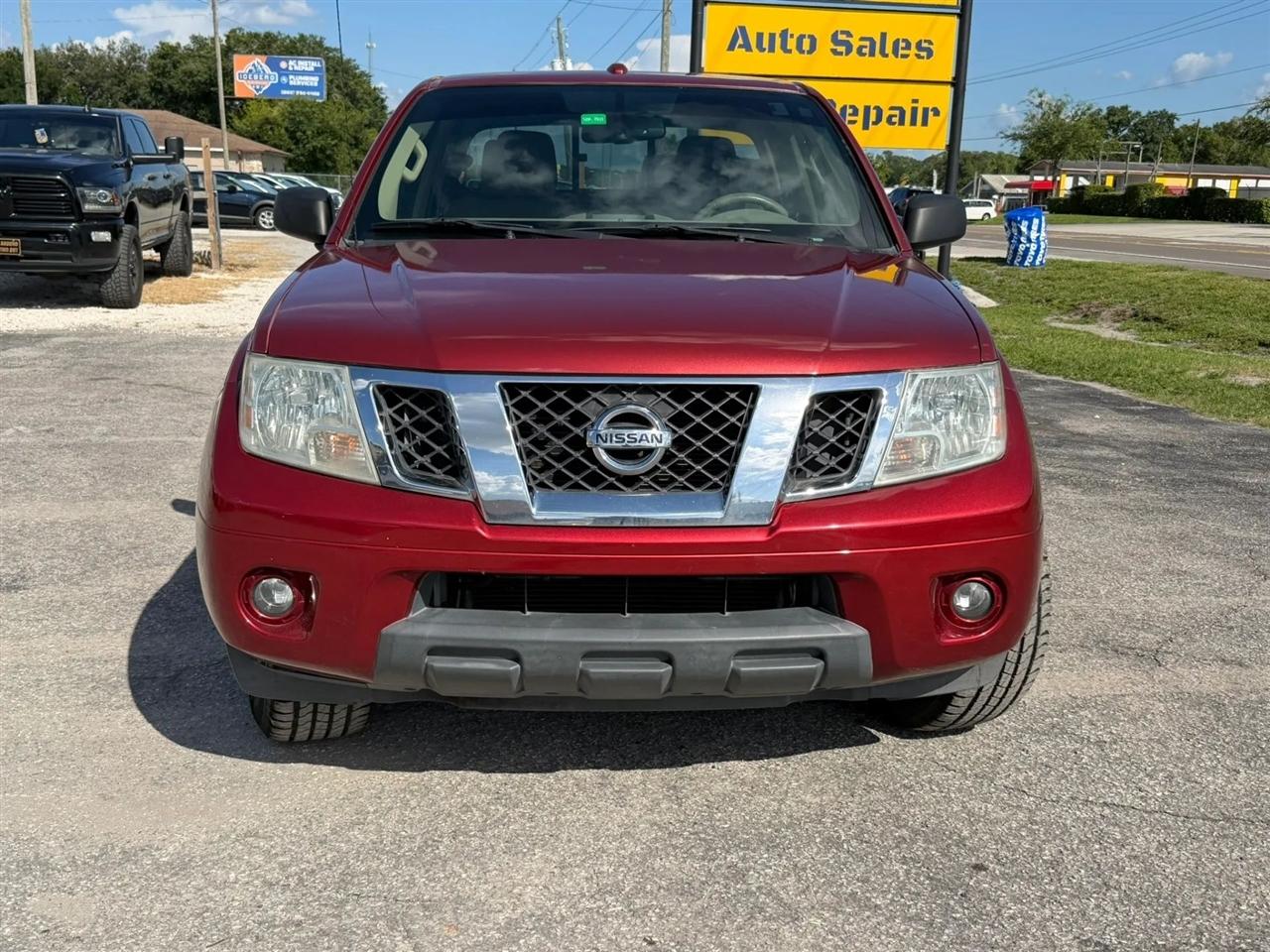 Nissan Frontier S Crew Cab 5AT 2WD 2015