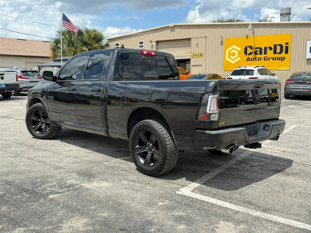 RAM 1500 Sport Quad Cab 2WD 2016