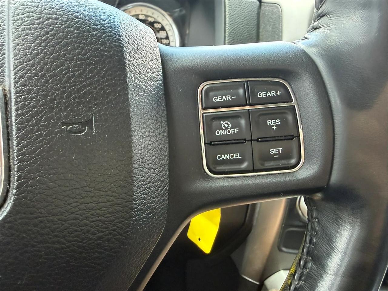RAM 1500 Sport Quad Cab 2WD 2016