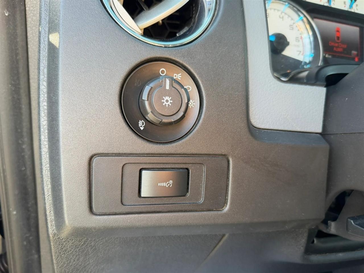 Ford F-150 XLT SuperCrew 5.5-ft. Bed 4WD 2014
