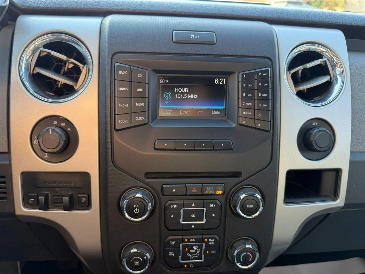 Ford F-150 XLT SuperCrew 5.5-ft. Bed 4WD 2014