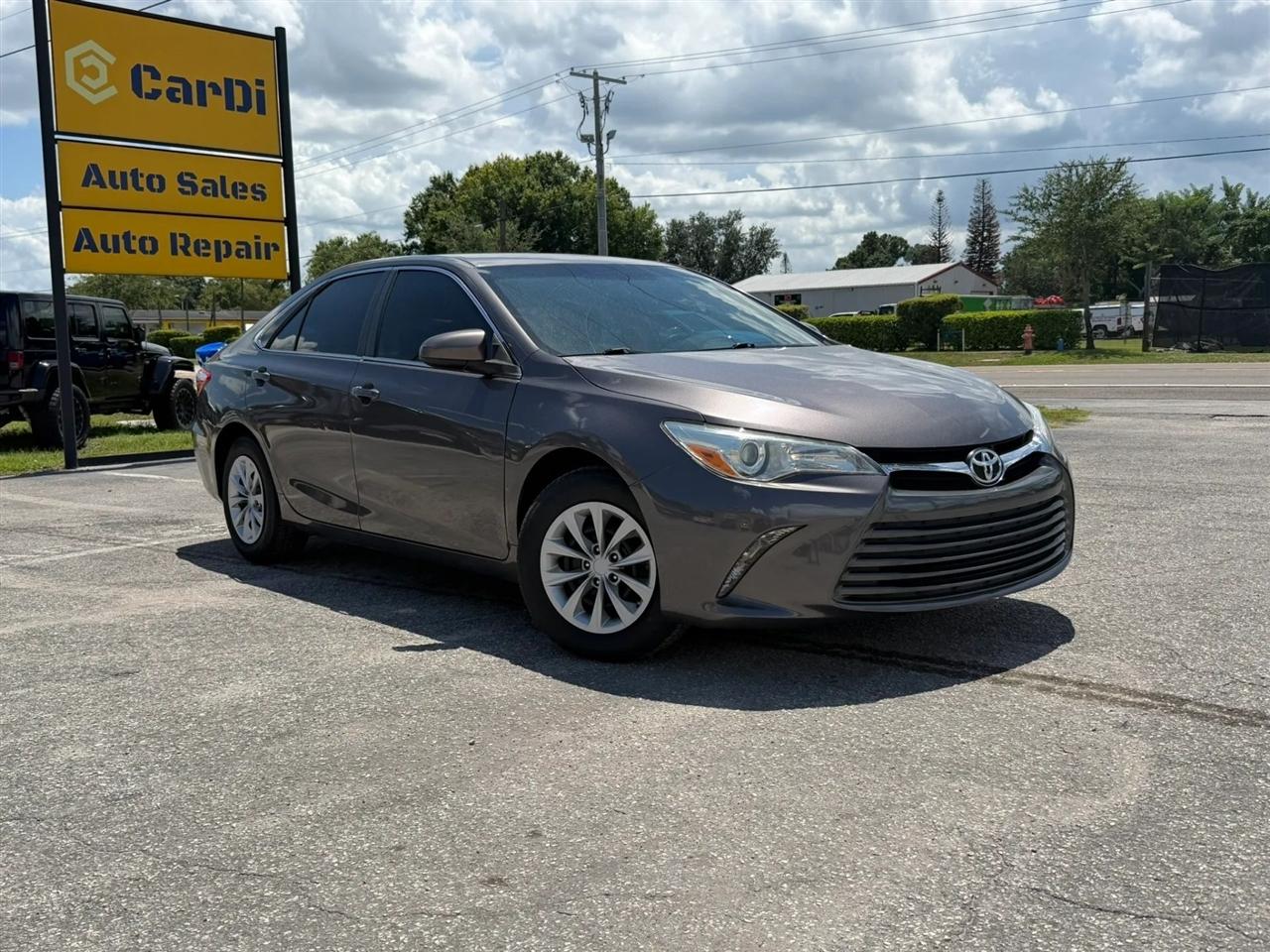 Toyota Camry LE 2015