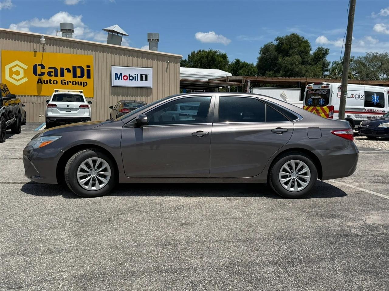 Toyota Camry LE 2015