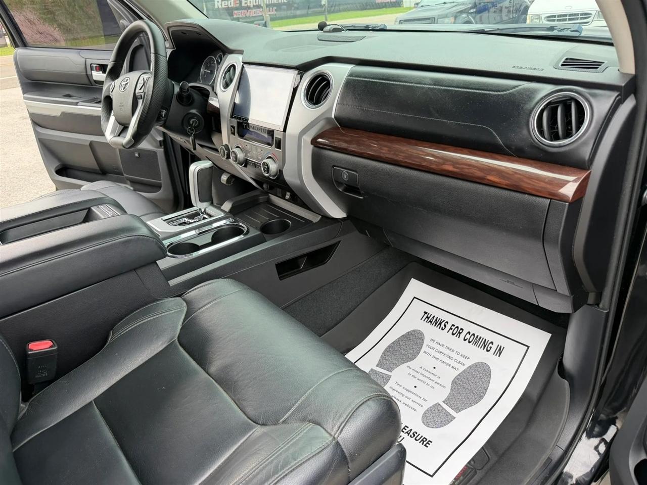 Toyota Tundra Limited 5.7L FFV CrewMax 4WD 2014