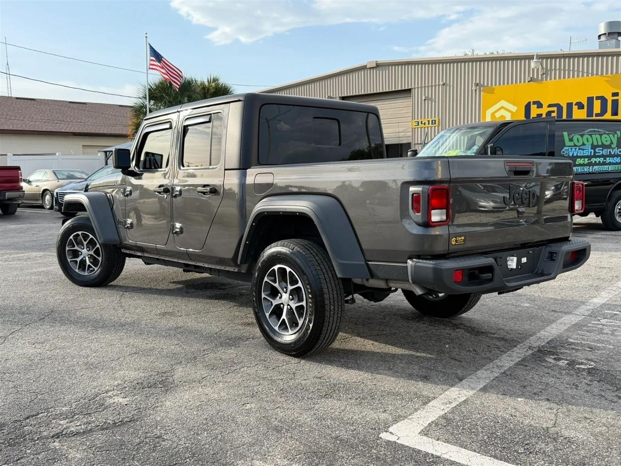 Jeep Gladiator Sport 2023