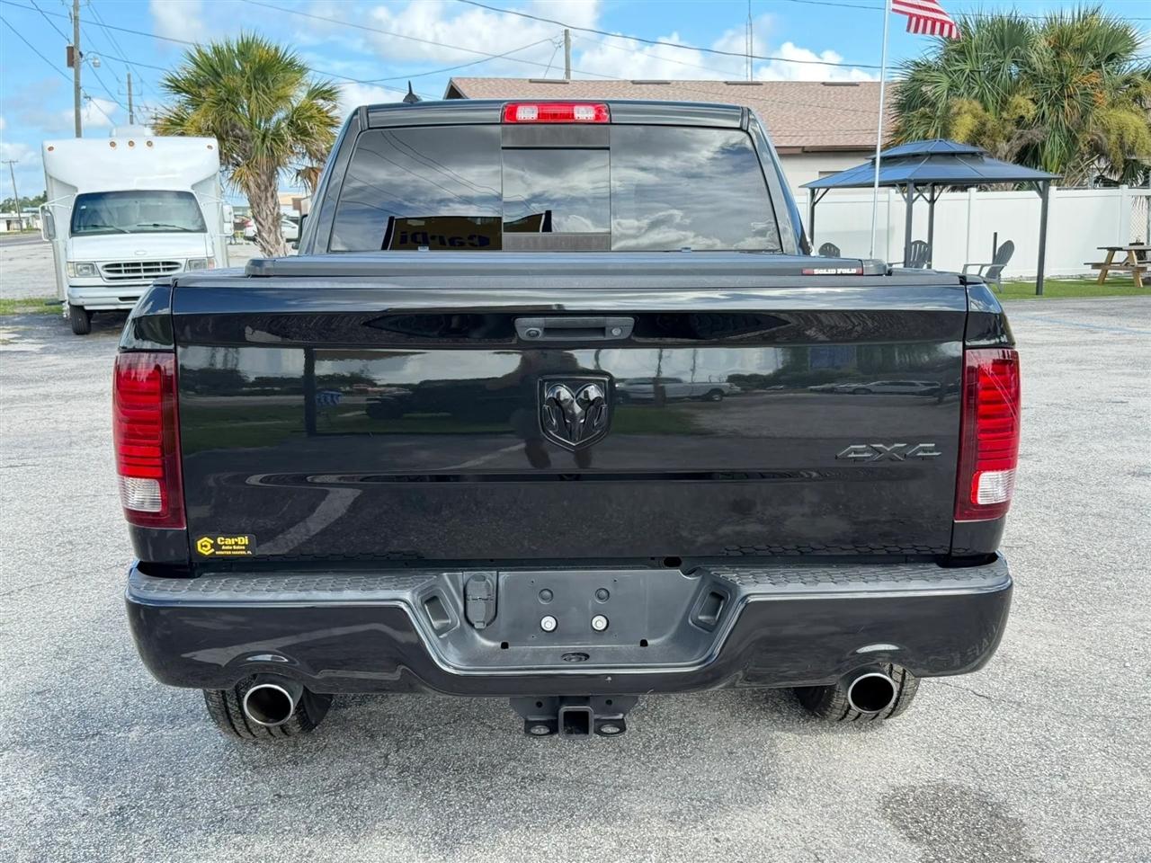 RAM 1500 Sport Crew Cab SWB 4WD 2017