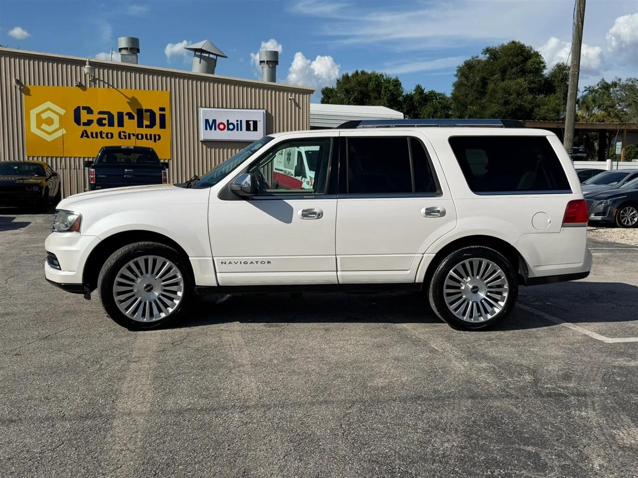 Lincoln Navigator 2WD 2015