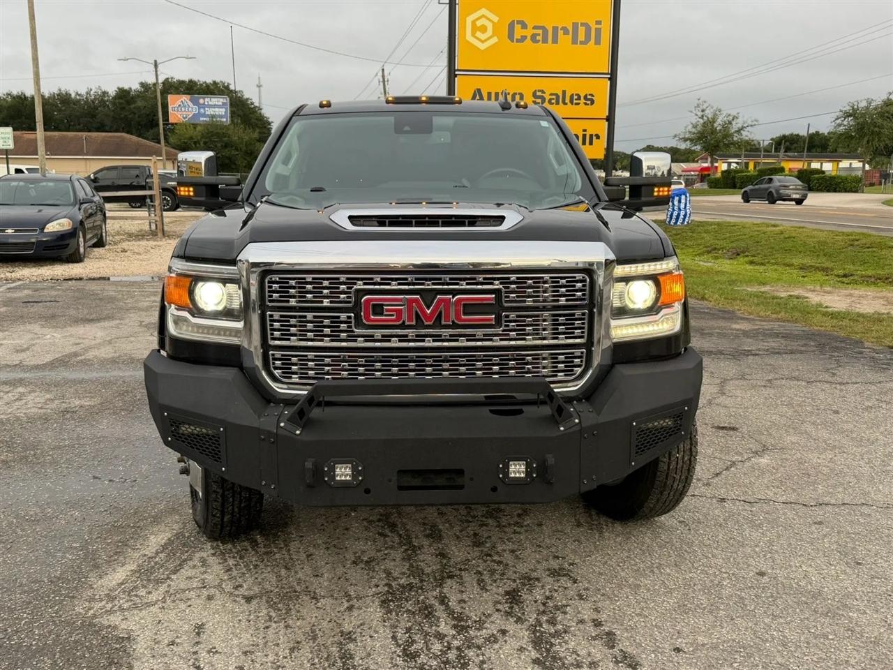 GMC Sierra 3500HD Denali Crew Cab 4WD 2018