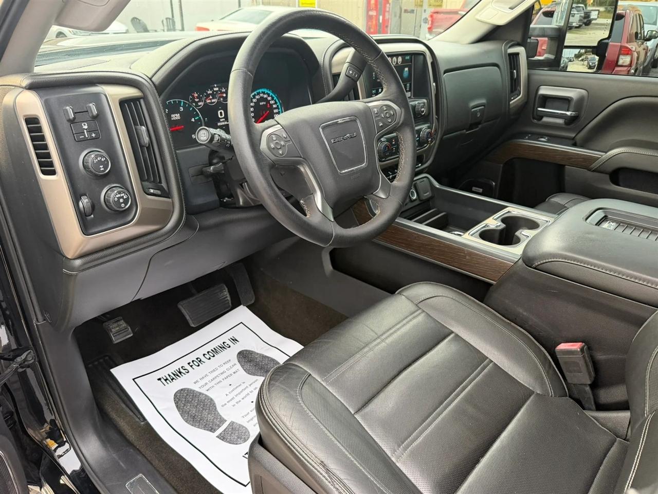 GMC Sierra 3500HD Denali Crew Cab 4WD 2018