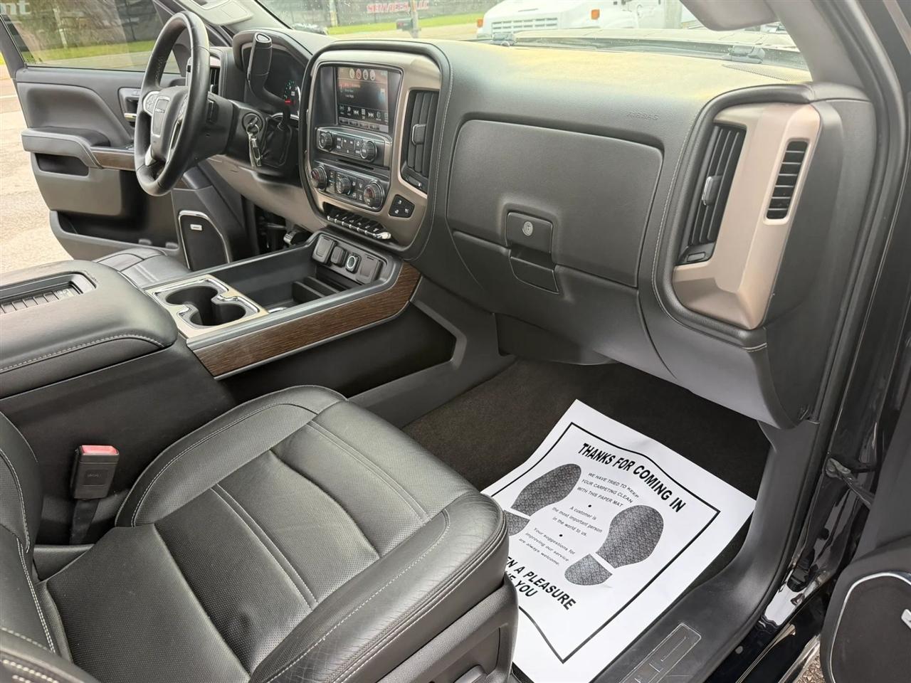 GMC Sierra 3500HD Denali Crew Cab 4WD 2018
