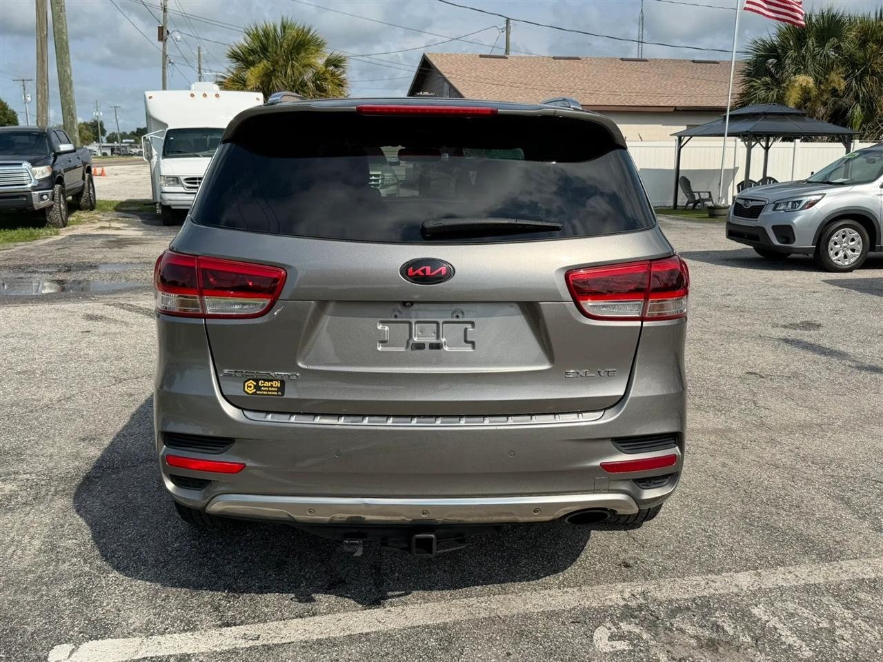 Kia Sorento Limited V6 AWD 2016
