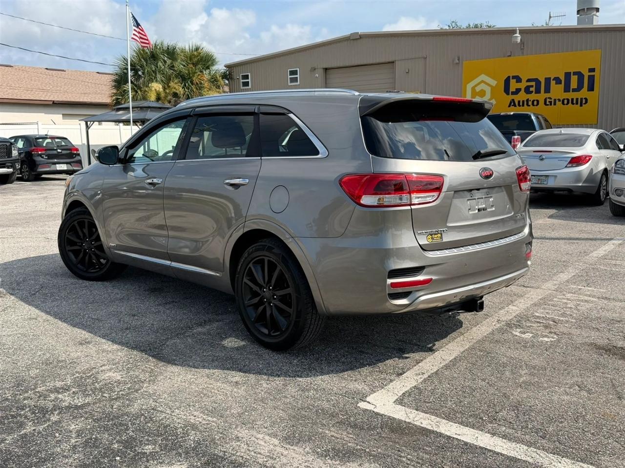 Kia Sorento Limited V6 AWD 2016