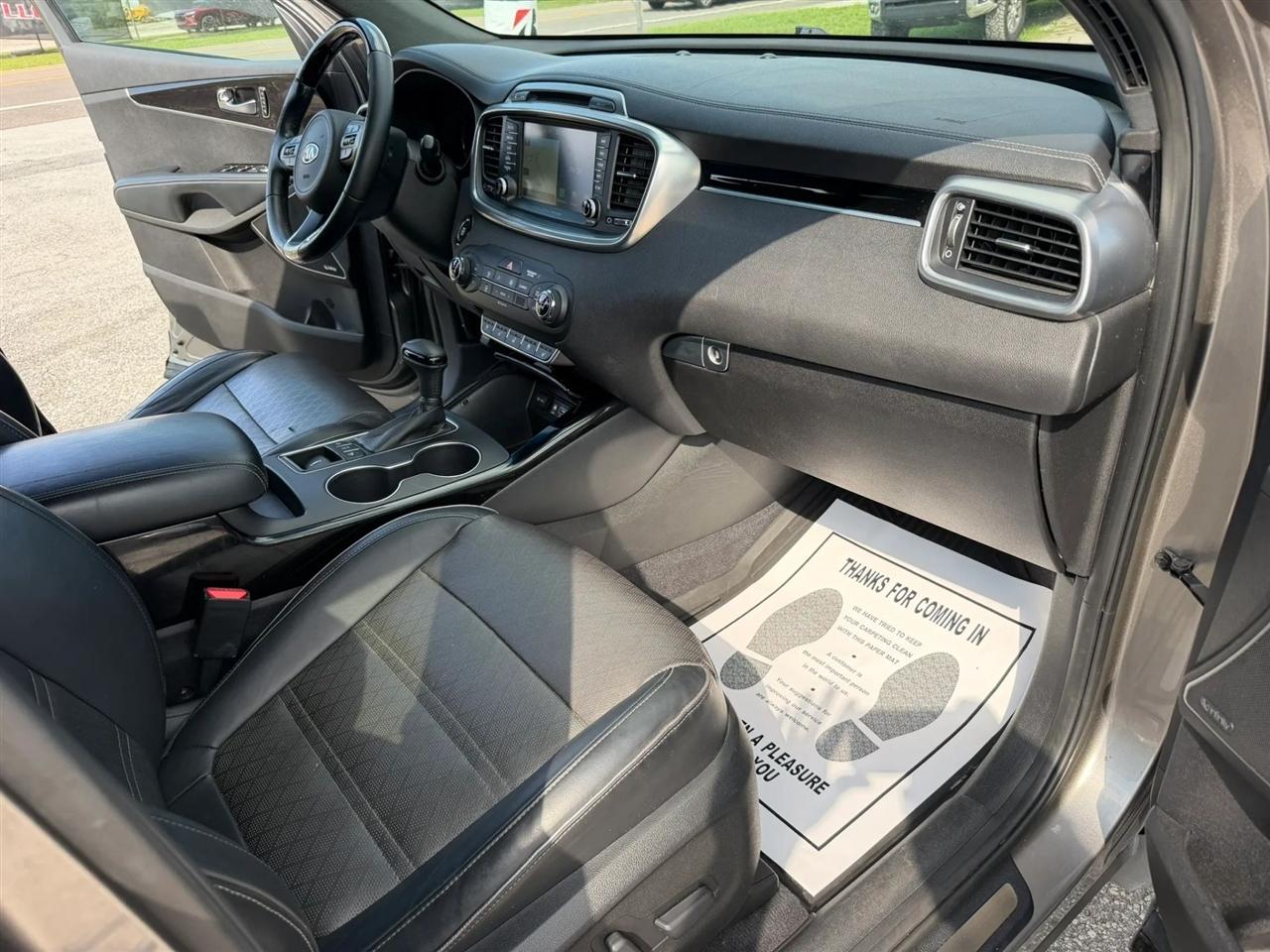 Kia Sorento Limited V6 AWD 2016