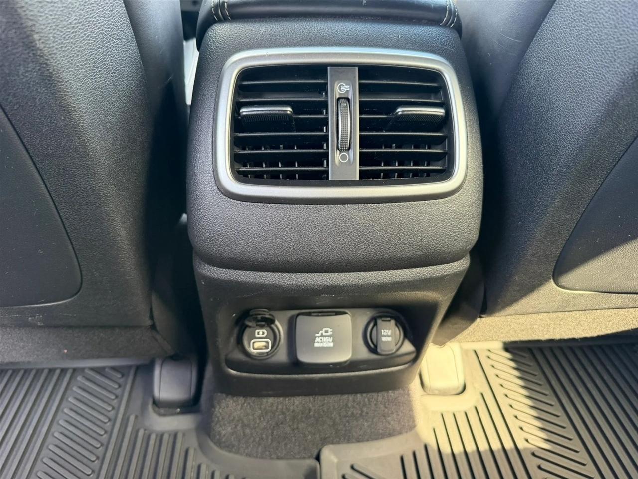 Kia Sorento Limited V6 AWD 2016