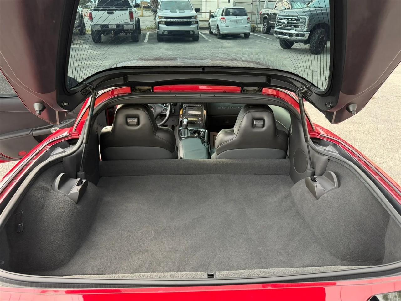Chevrolet Corvette Standard Coupe 1LT 2012