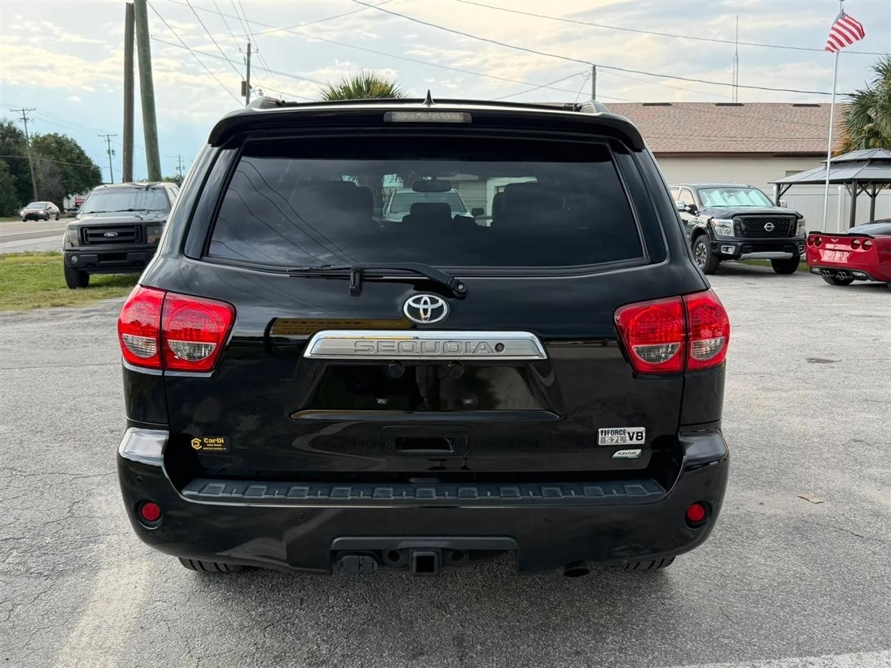 Toyota Sequoia Limited 4WD FFV 2016