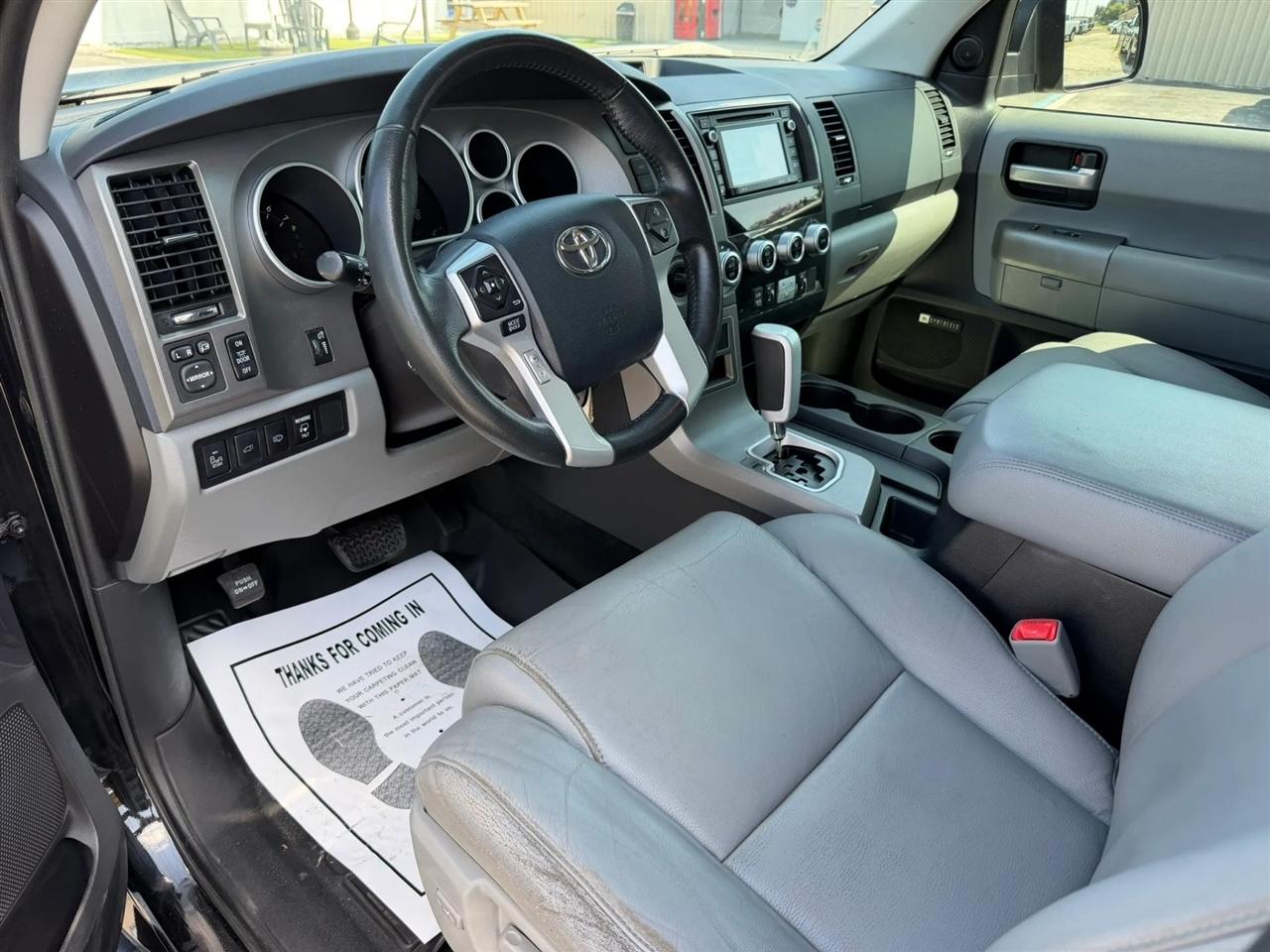 Toyota Sequoia Limited 4WD FFV 2016