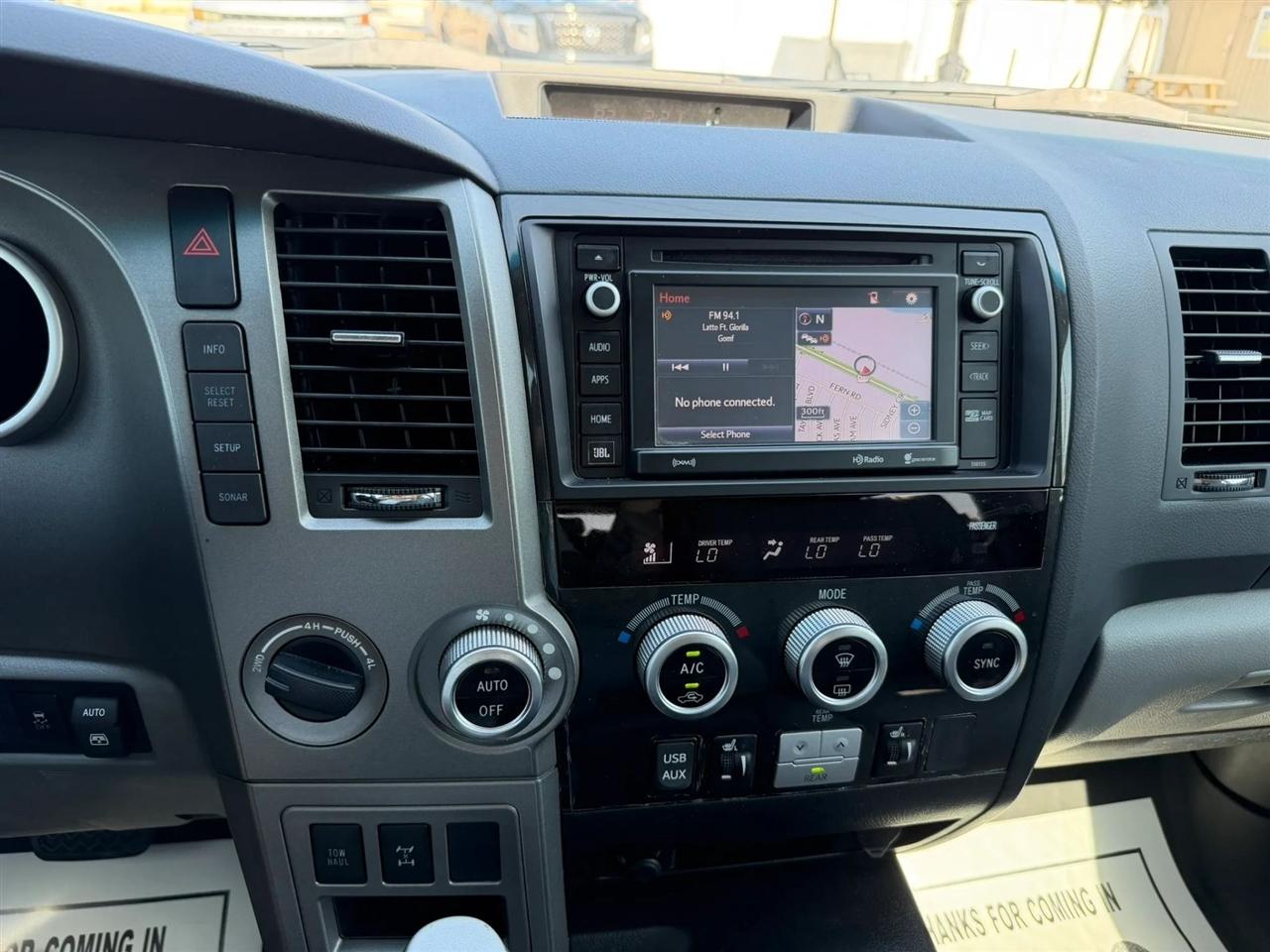Toyota Sequoia Limited 4WD FFV 2016