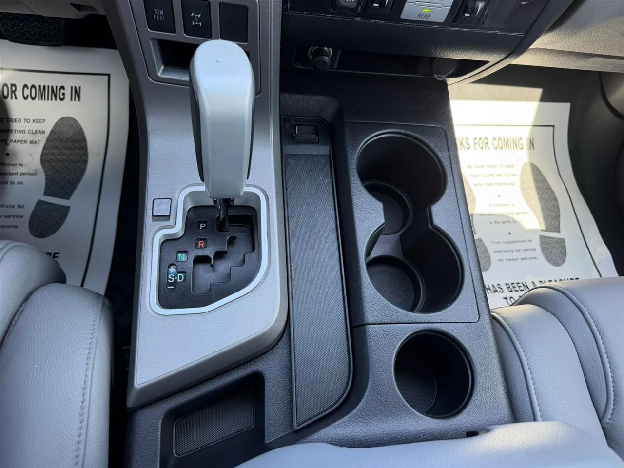 Toyota Sequoia Limited 4WD FFV 2016